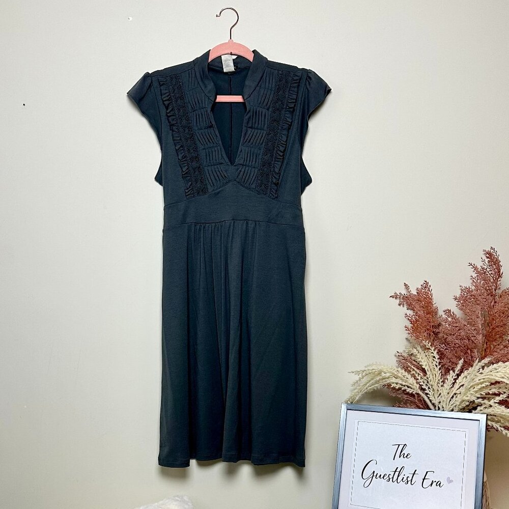 Maurices Grey Dress with Crochet Detail (XL)